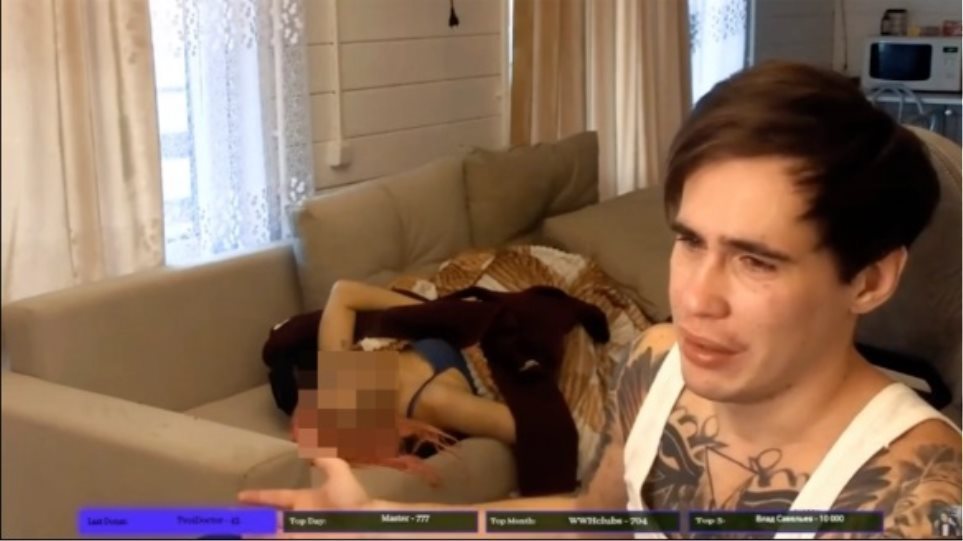 Ρωσία: Προφυλακίστηκε ο YouTuber που μετέδωσε ζωντανά τον θάνατο της κοπέλας του
