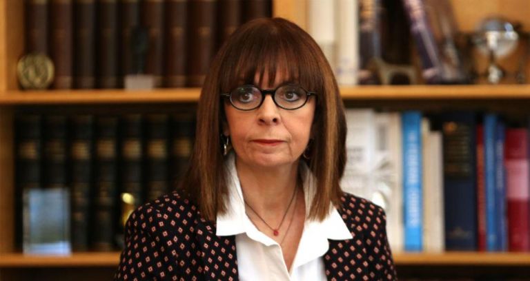 Τα χριστουγεννιάτικα δώρα της Προέδρου