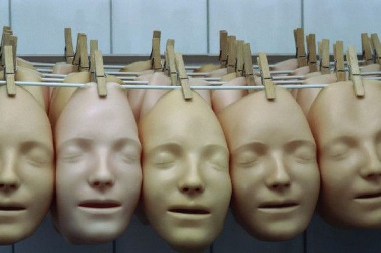 Οι γιαλαντζί προοδευτικοί, οι υποκριτές και οι πραγματικοί νταραβεριτζήδες