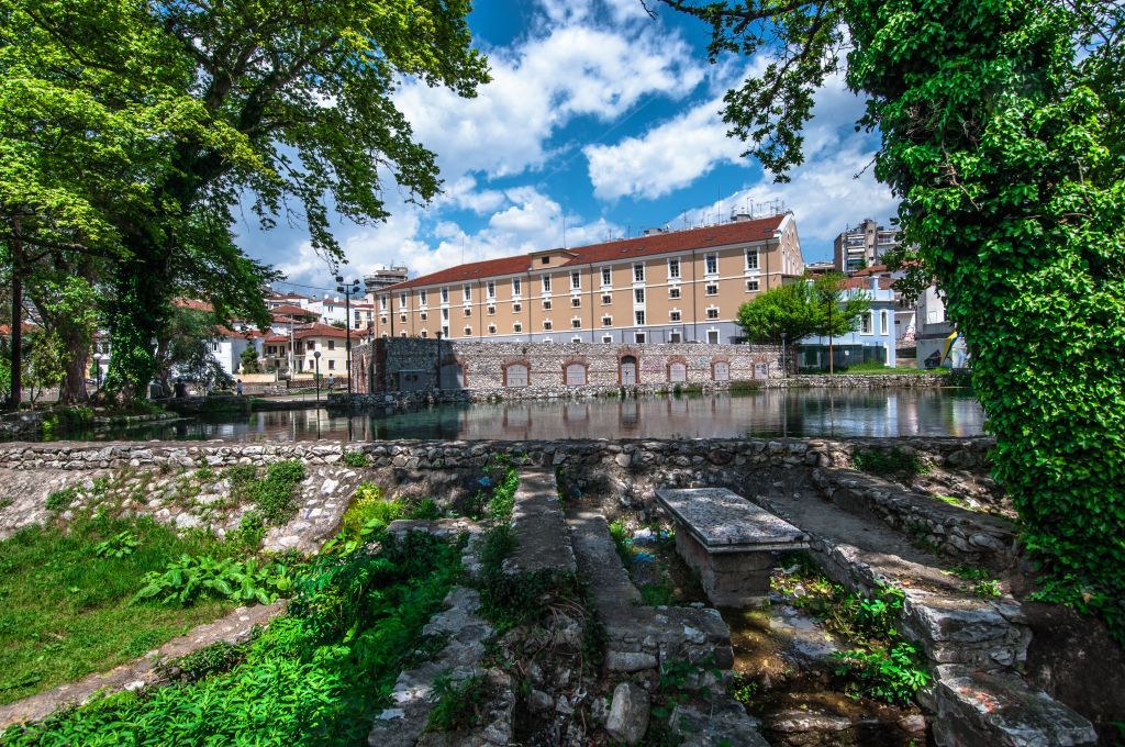 Δράμα : Κεκλεισμένων των θυρών η λειτουργία για την πολιούχο της πόλης
