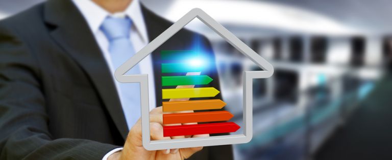 Ο απόλυτος οδηγός «Εξοικονομώ – Αυτονομώ»: Όλα τα βήματα για το μεγαλύτερο όφελος