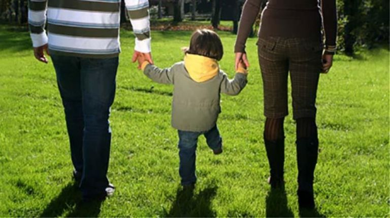 Η «υποχρεωτική» συνεπιμέλεια μετά το διαζύγιο