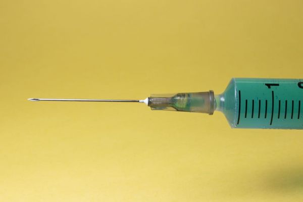 Πιο κοντά σε ένα «καθολικό» εμβόλιο για τη γρίπη