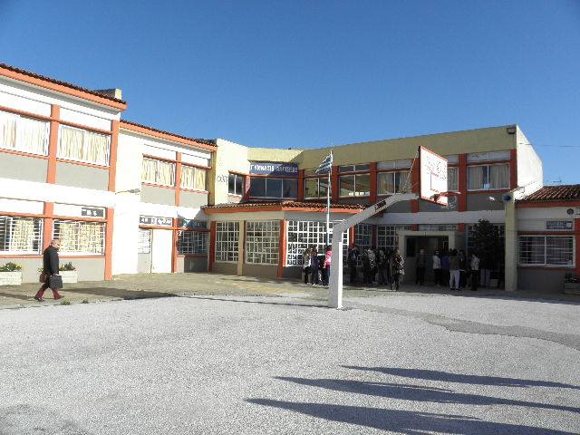 Την… άνοιξη στη διαχείριση απορριμμάτων φιλοδοξούν να φέρουν μαθητές από το Γυμνάσιο της Άνοιξης