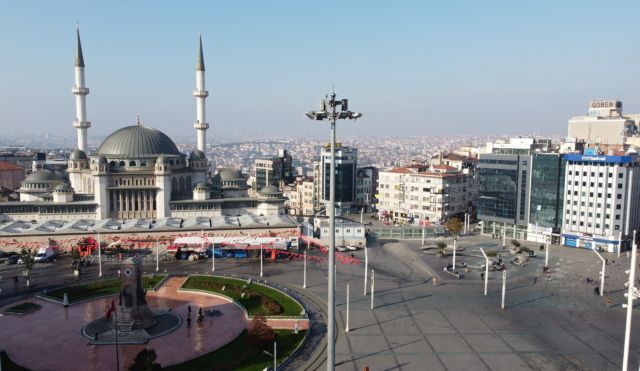 Κοροναϊός : Πλησιάζουν τις 15.000 οι νεκροί στην Τουρκία