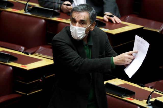 Αχτσιόγλου – Τσακαλώτος : Τα 8 ψέματα Σταϊκούρα