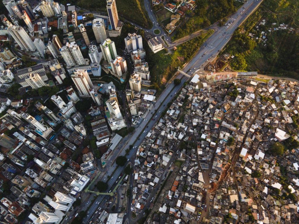 Βραζιλία: Ένα πρότζεκτ αεροφωτογραφίας αποτυπώνει την ανισότητα στη χώρα