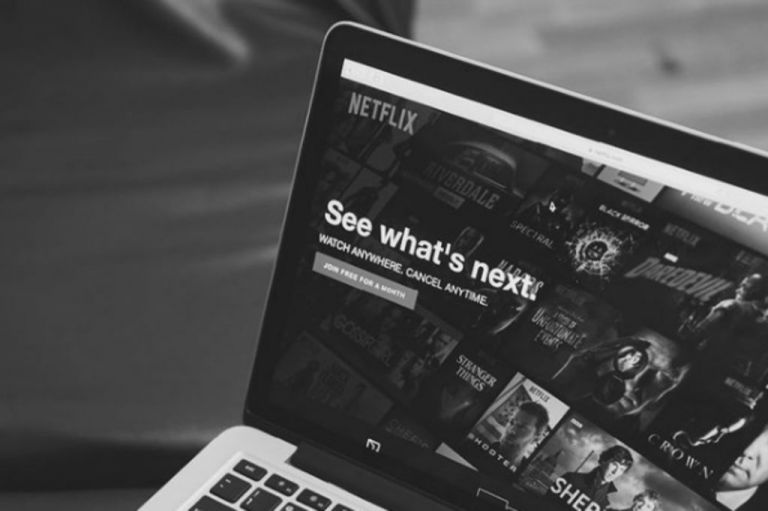 Netflix : Αυτές είναι οι σειρές και ταινίες που προτίμησαν οι Έλληνες για φέτος