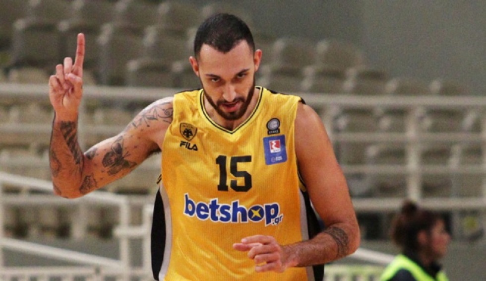 ΑΕΚ : Στο νοσοκομείο ο Χρυσικόπουλος