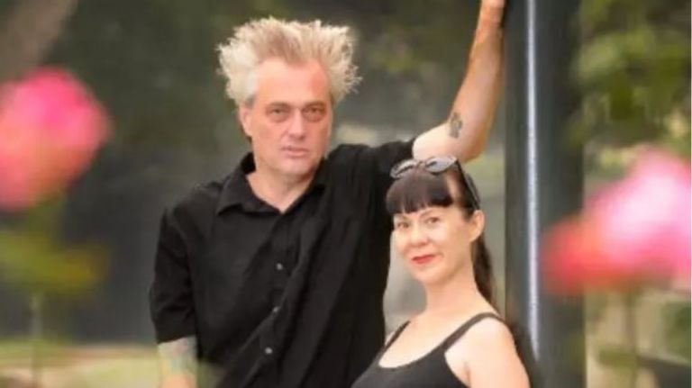 Ζευγάρι φτιάχνει πορνό κατά παραγγελία – Τα πιο πιπεράτα αιτήματα του κοινού