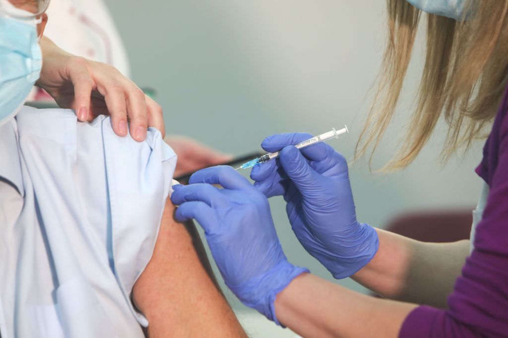 Κοροναϊός : Παραβιάζει τα προσωπικά δεδομένα το πιστοποιητικό εμβολιασμού;
