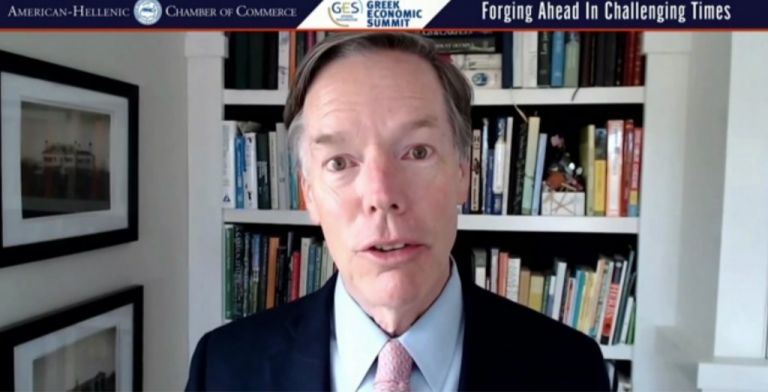 Οι Τούρκοι πρέπει να κάνουν πίσω, διαμηνύει ο Νίκολας Μπέρνς