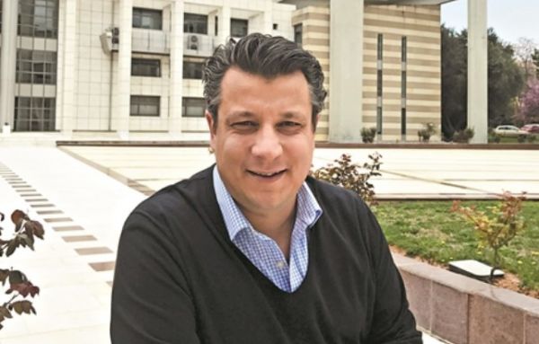 Δερμιτζάκης : «Όχι» σε άνοιγμα των κομμωτηρίων – Έτσι όπως είμαστε φοβάμαι να ανοίξει οτιδήποτε