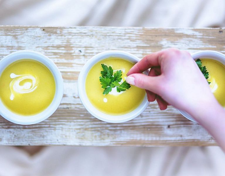 Σούπα : Ο καλύτερος συνδυασμός πατάτας, μπέικον και τυριού στο πιο γευστικό γεύμα του χειμώνα