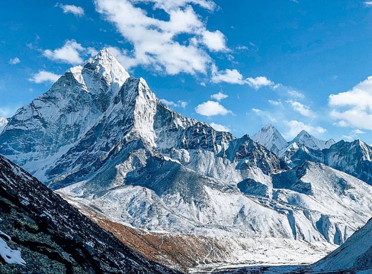 Βραχώδη Όρη : Μια από τις μεγαλύτερες και υψηλότερες οροσειρές του πλανήτη
