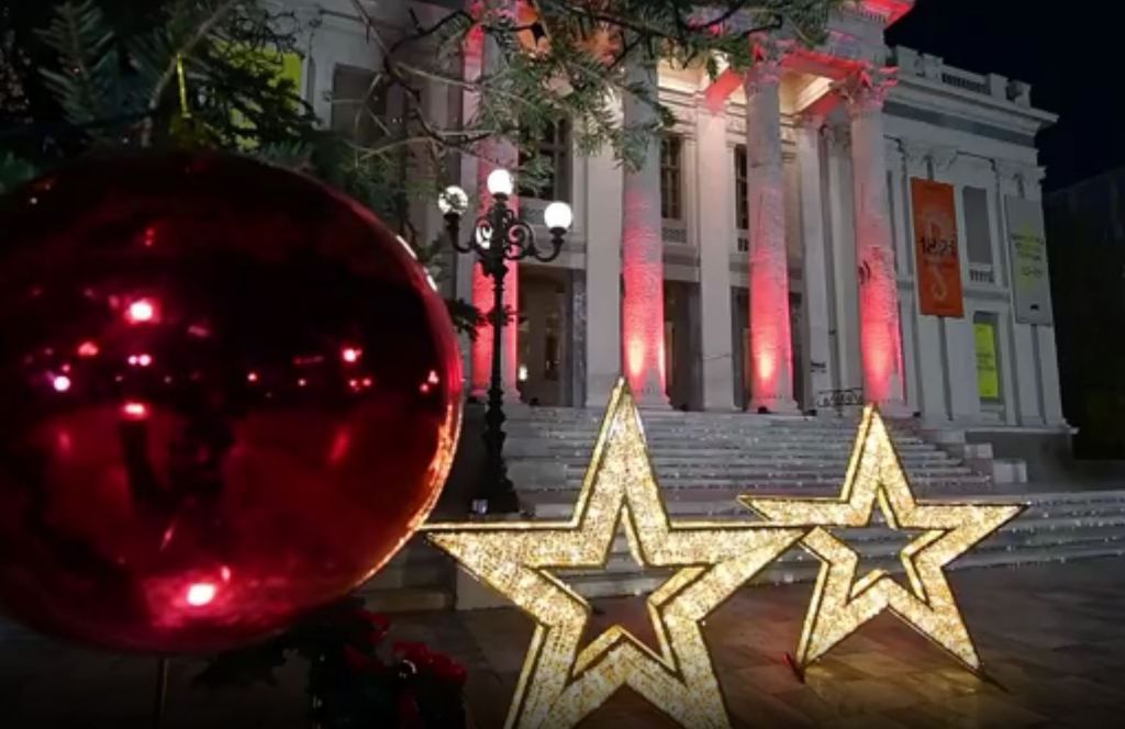 Την Τρίτη η εντυπωσιακή φωταγώγηση του Πύργου Πειραιά