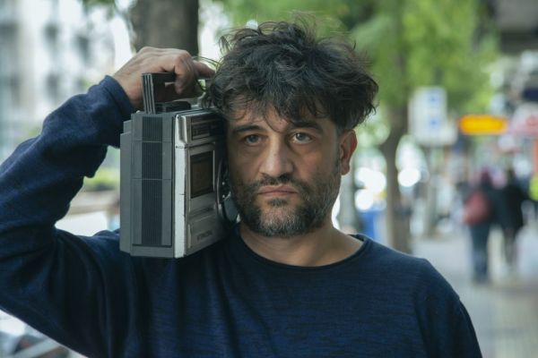 Μετακίνηση 7: Οι καλλιτέχνες του Δημοτικού Θεάτρου Πειραιά συνεχίζουν να δημιουργούν