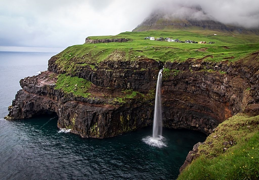 Φερόες : Το νησιωτικό σύμπλεγμα που…«μαγεύει» με τα καταπράσινα τοπία του