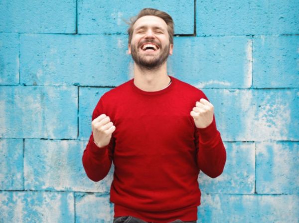 Γυναίκες : Αυτό είναι το «μυστικό» που εξηγεί γιατί το δέρμα τους γερνάει πιο γρήγορα από των ανδρών