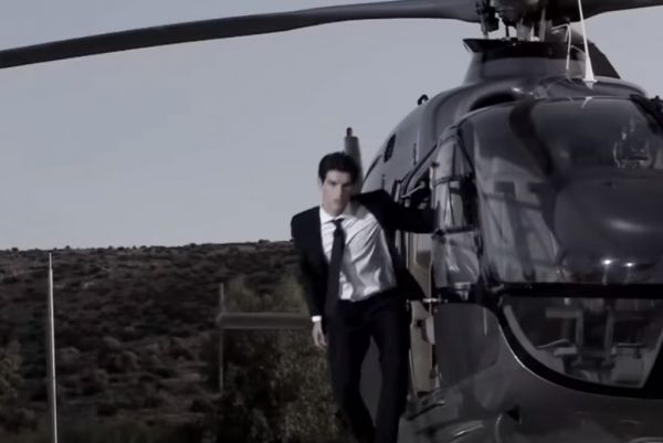 GNTM: Στον ημιτελικό με στυλ Τζέιμς Μποντ η τελική πεντάδα