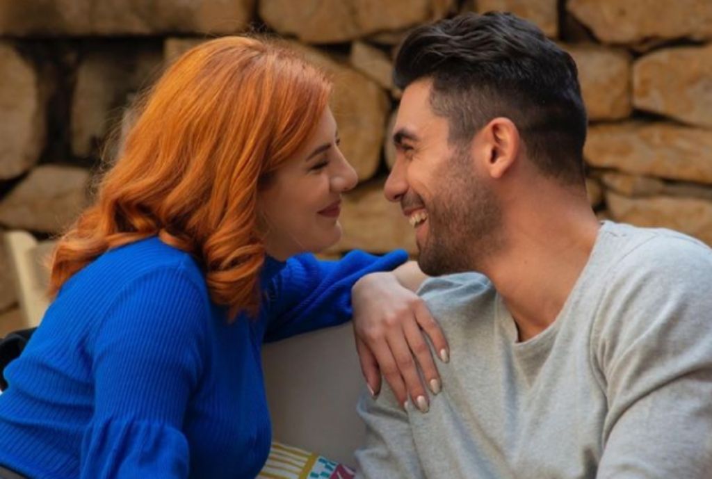 The Bachelor : Βόλτα στο κέντρο της Αθήνας για τον Παναγιώτη και την Νικολέττα