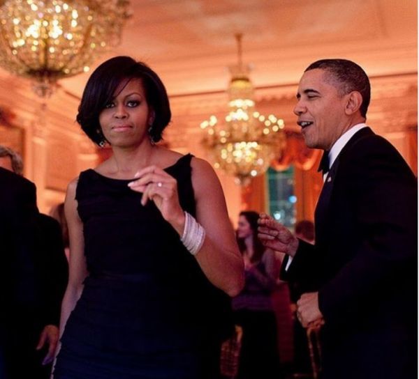 Μπαράκ Ομπάμα : Ραπάρει στους ρυθμούς του Eminem