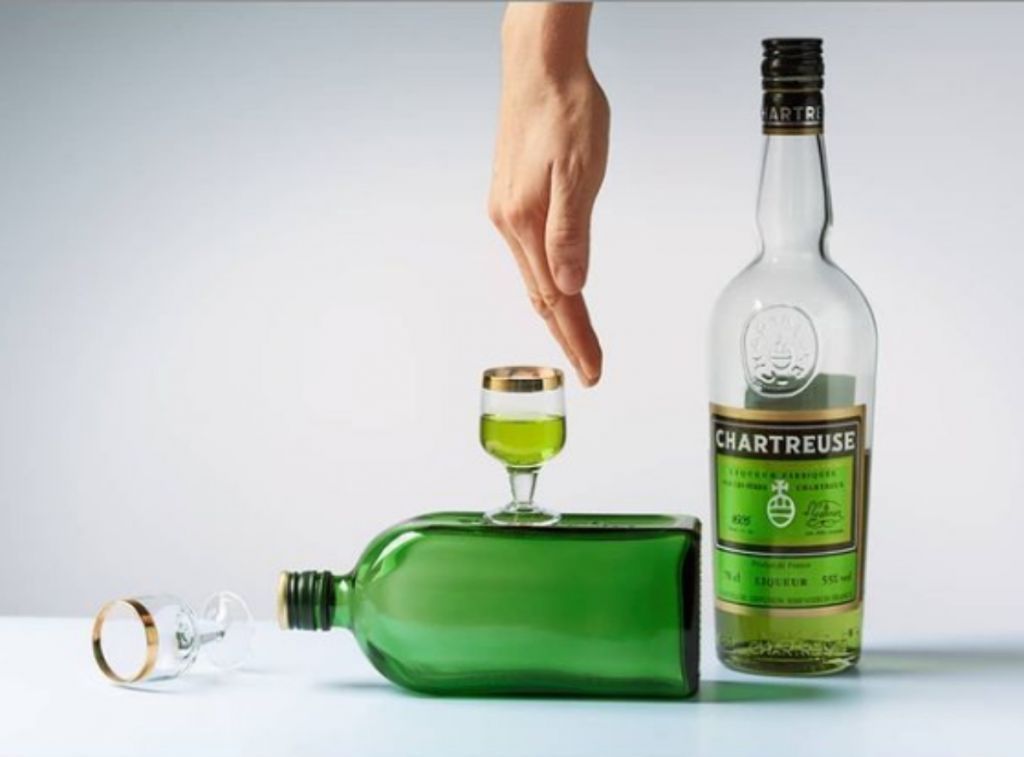 Chartreuse : Η μυστική συνταγή του ελιξίριου που γνωρίζουν μόνο δύο μοναχοί