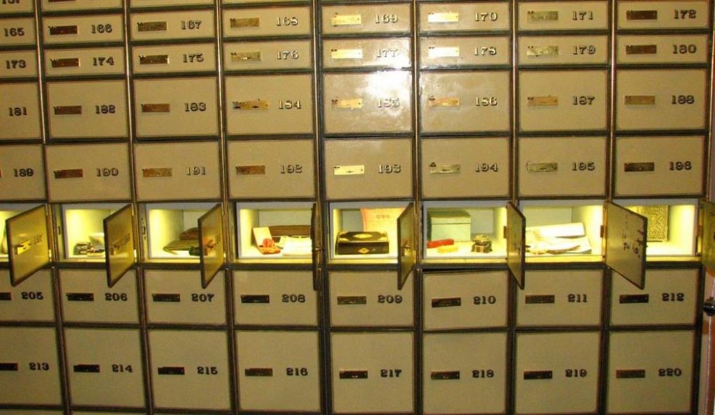 Ριφιφί στο Νέο Ψυχικό: Νέα στοιχεία για τη ληστεία στις τραπεζικές θυρίδες – Το σατανικό σχέδιο