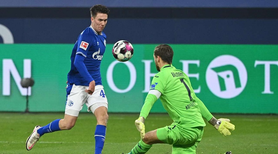 «Έσπασε» την… κατάρα η Σάλκε – Νίκησε μετά από ένα χρόνο!