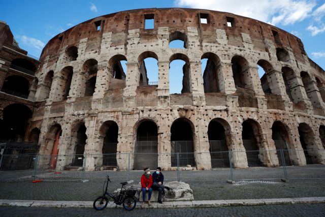 Κοροναϊός : Παραμένουν τα περιοριστικά μέτρα στην Ιταλία - «Κόκκινη» ζώνη τα Σαββατοκύριακα
