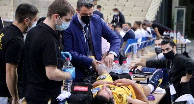 Σοκ με Γκίκα: Υπέστη ρήξη πολλαπλών συνδέσμων