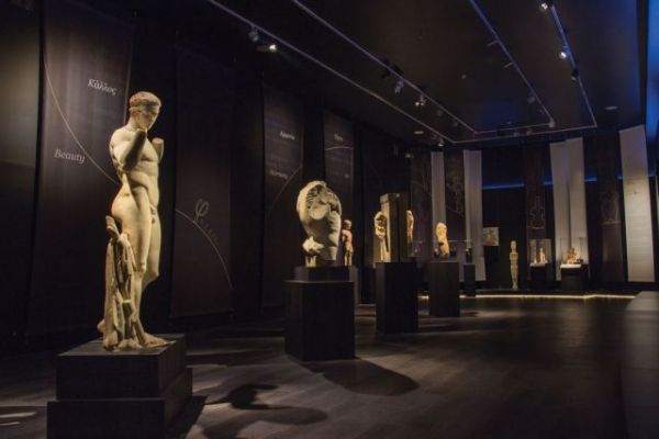 Μεγάλη έρευνα: Η άνοδος και η πτώση της πολιτιστικής βιομηχανίας