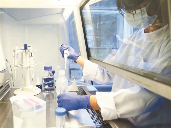 Δύο φάρμακα για την αρθρίτιδα μειώνουν τον κίνδυνο θανάτου από σοβαρή Covid-19