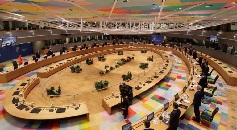 Σύνοδος Κορυφής ΕΕ : Αδυναμία συμφωνίας για το πιστοποιητικό εμβολιασμού