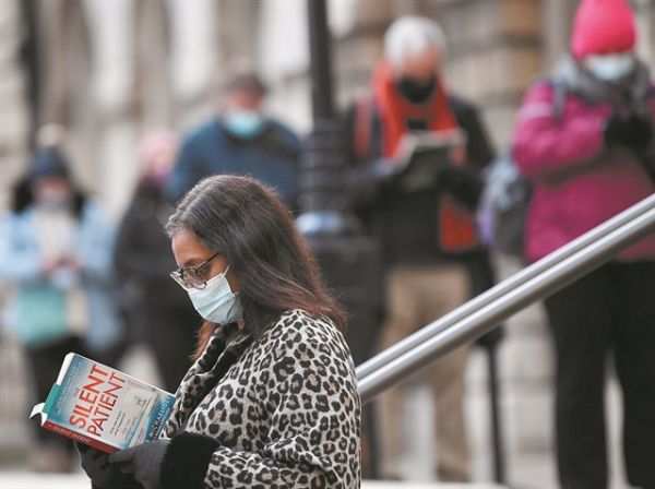 Lockdown : Ο πανικός στην Ευρώπη και οι σκέψεις για την αναποτελεσματικότητα της καραντίνας
