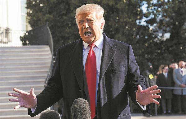 Τραγουδώντας τον αμερικανικό ύμνο…
