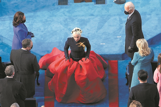 Οταν ο λαγός κερδίζει τη χελώνα