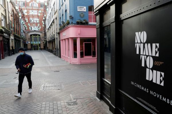 James Bond : Τρίτη αναβολή της πρεμιέρας του έφερε ο κοροναϊός