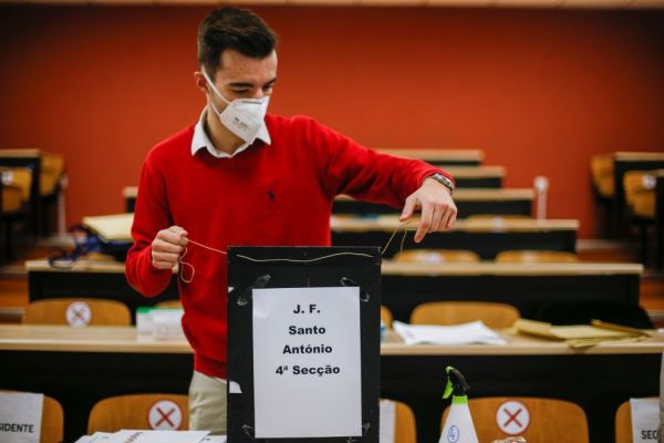 Εκλογές στην Πορτογαλία: Ιστορικό ρεκόρ για την αποχή- Τι δείχνουν τα πρώτα exit poll