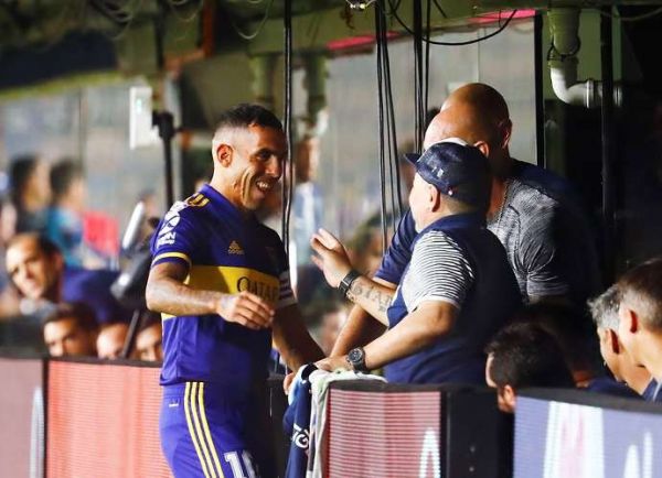 Τέβες : Ανατριχιάζω όταν θυμάμαι την τελευταία συνομιλία μου με τον Μαραντόνα