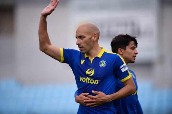 Μποροβήλος : «Υπάρχουν επαφές με Άρη για τον Μπαράλες»