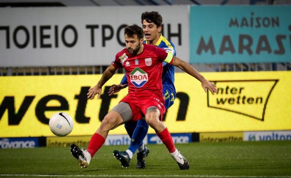 ΠΑΟΚ : Ο Γκαρσία εγκρίνει τον Φεράρι για αντικαταστάτη του Γιαννούλη