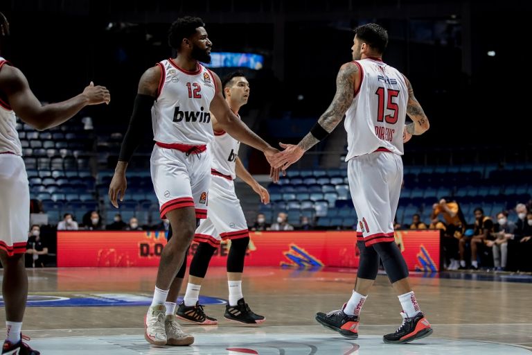 Ολυμπιακός : Υποδέχεται την Μπαρτσελόνα με στόχο μια μεγάλη νέα νίκη επί των Καταλανών