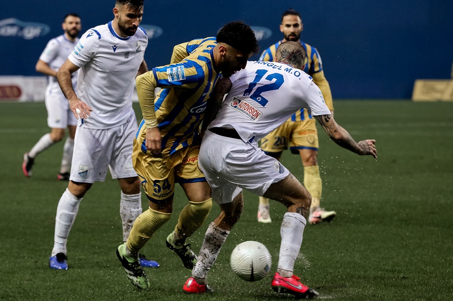 Σημάδευαν τα δοκάρια Παναιτωλικός και Λαμία (0-0)