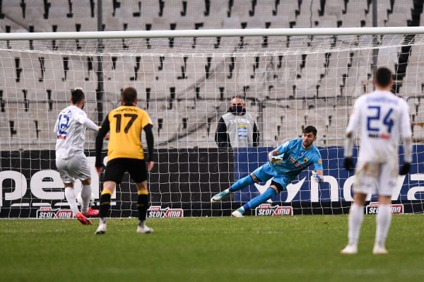 ΑΕΚ – ΠΑΣ Γιάννινα : Άνοιξε το σκορ ο ΠΑΣ με πέναλτι του Κρίζμαν