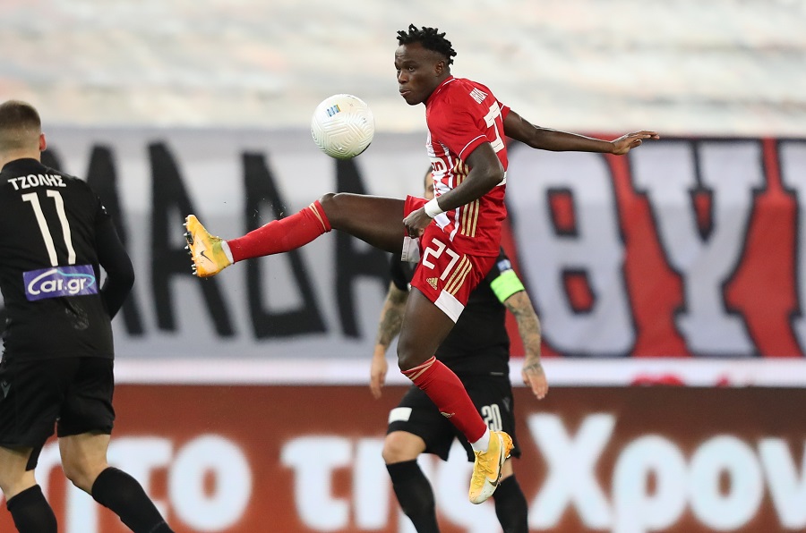 Ολυμπιακός – ΠΑΟΚ : Το δοκάρι του Μπρούμα