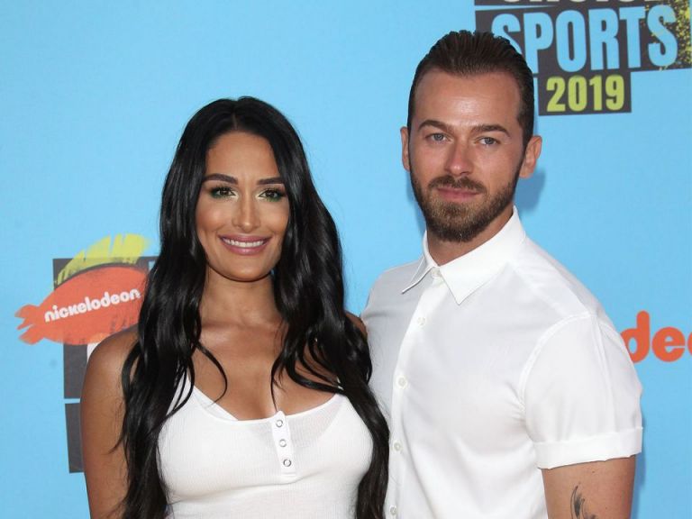 Από το Dancing With The Stars, σε σύμβουλο γάμου