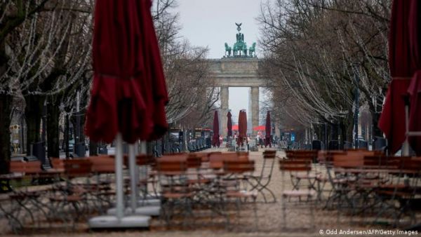 Γερμανία: Ανάμεικτες αντιδράσεις για το lockdown