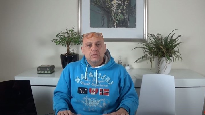 Ραπτόπουλος : Η Μπεκατώρου δεν μίλησε τότε γιατί έβαλε το μετάλλιο πάνω από τον βιασμό της