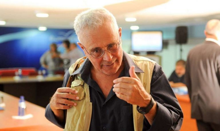 Ζουράρις : «Τα έχω χε@@@@α τα 99 άτομα, τη διάταξη του Μητσοτάκη»